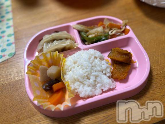 新潟デリヘル新潟人妻　2nd Wife(セカンドワイフ) みやび奥様(28)の10月7日写メブログ「お休み…！」