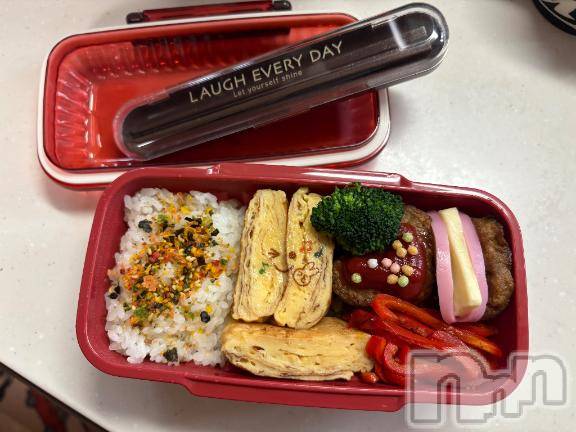 新潟デリヘル新潟人妻　2nd Wife(セカンドワイフ)みやび奥様(28)の2025年10月27日写メブログ「練習！？」