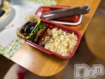 新潟人妻デリヘル 新潟人妻　2nd Wife(セカンドワイフ) みやび奥様(28)の9月13日写メブログ「生理休暇」