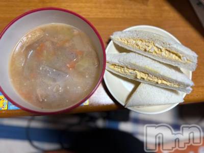 新潟デリヘル 新潟人妻　2nd Wife(セカンドワイフ) みやび奥様(28)の11月20日写メブログ「朝ごはんっ」