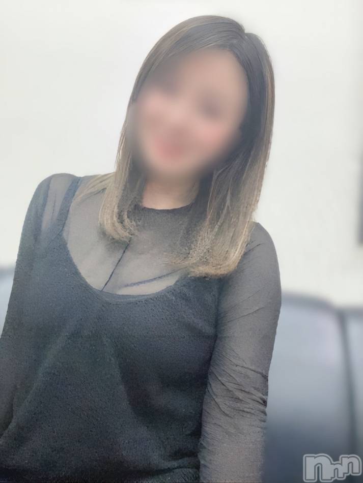 新潟デリヘル奥様特急 新潟店(オクサマトッキュウニイガタテン)めりあ(38)の2023年8月13日写メブログ「めりあです♡」