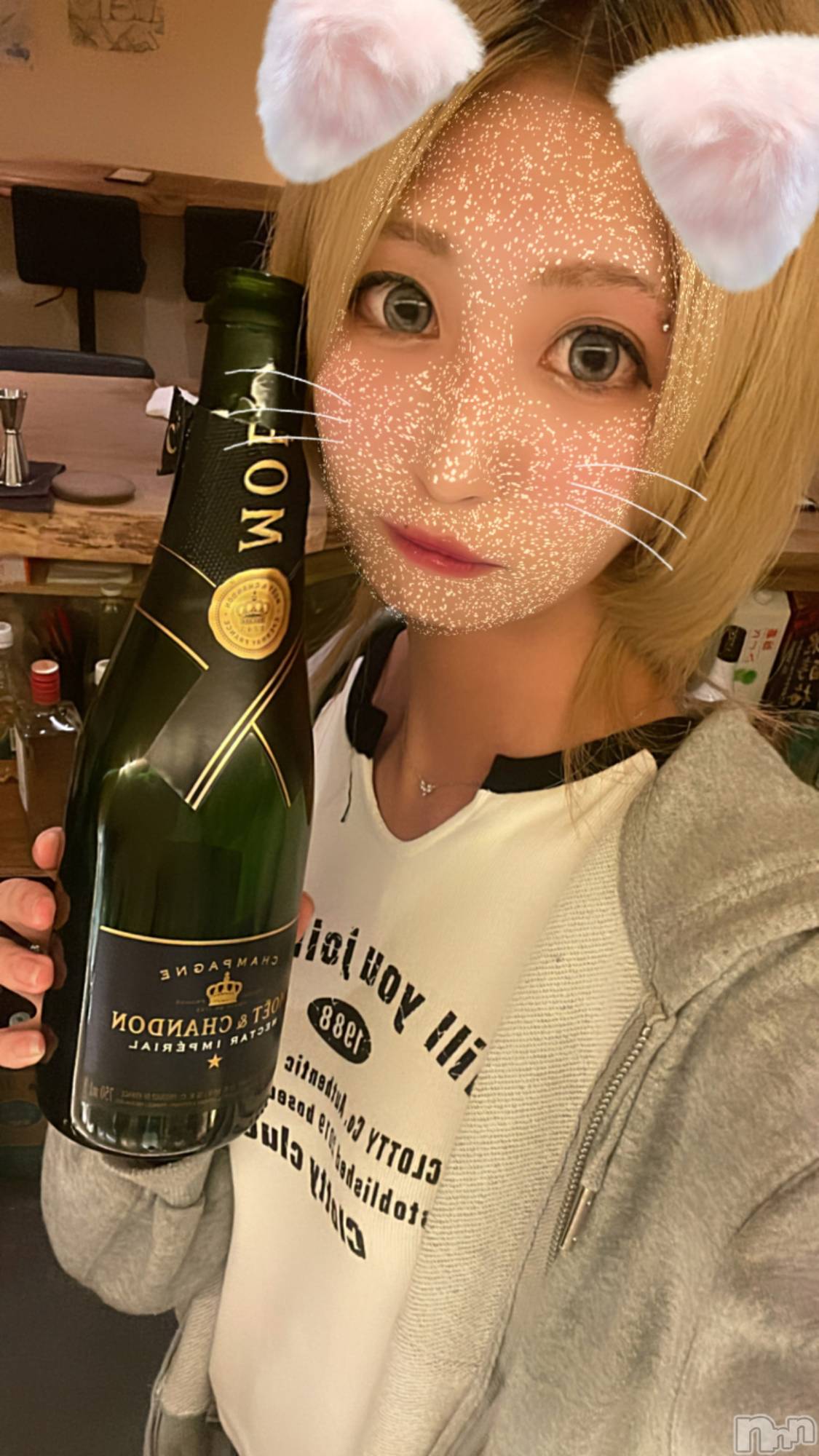 Įʥå륺СL'asile(饸) 2023ǯ1012̥֥🥂🫧🩵