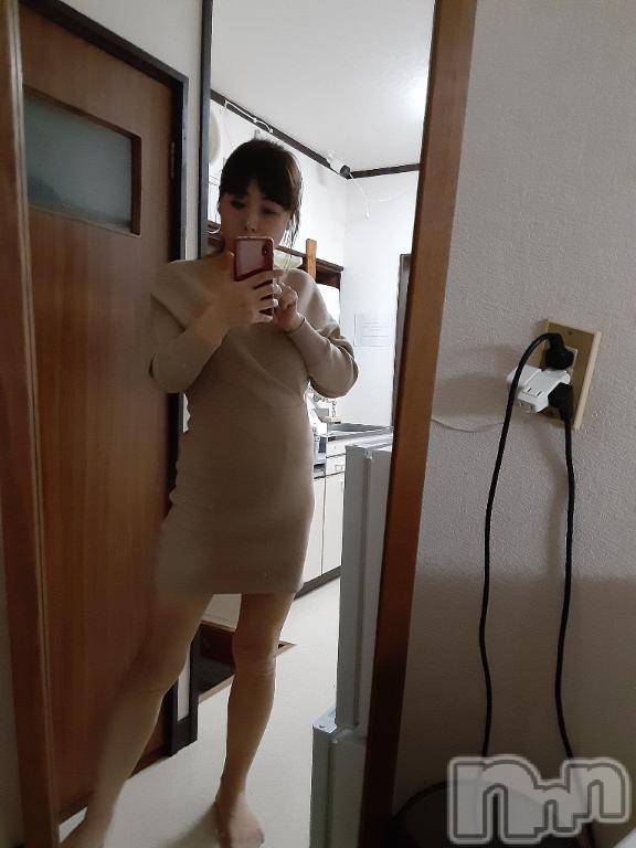 新潟人妻デリヘル熟女の風俗 最終章(ジュクジョノフウゾクサイシュウショウ)えみこ(43)の2024年12月15日写メブログ「あの、もうすぐ9時ですね、お待ちしてます」