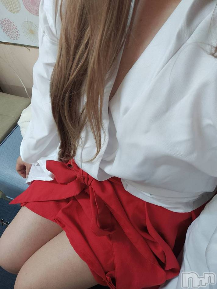 長野おっパブ(ミルキーハート)の2024年1月27日お店速報「巫女コスラスト」