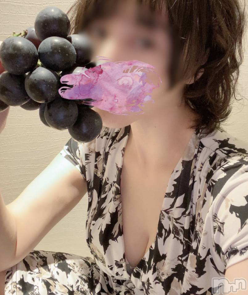 上田発デリヘル人妻華道 上田店(ヒトヅマハナミチウエダテン) 【熟女】ゆうき(43)の9月22日写メブログ「💗初日です💗」