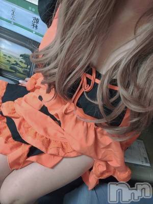 長野おっパブ MILKYHEART(ミルキーハート) まな(ヒミツ)の11月1日写メブログ「今日もお休みです」