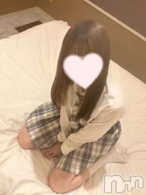 長岡デリヘル 純・無垢(ジュンムク) さつき☆プラチナ(18)の4月13日写メブログ「✨️🍈 𝕞𝕖𝕝𝕠𝕟🍈✨️」