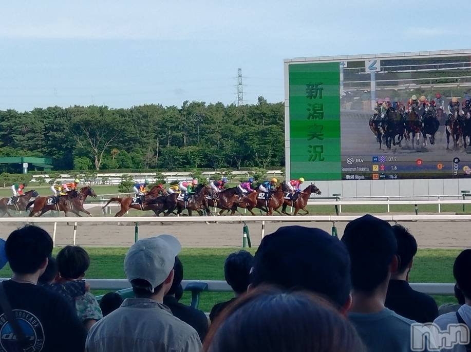 上越デリヘルHONEY(ハニー) あんり(47)の8月16日写メブログ「新潟競馬場🐴」