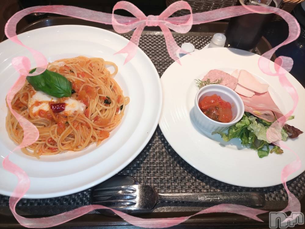 上越デリヘルHONEY(ハニー)あんり(48)の2025年12月25日写メブログ「20日リピ様方ありがとう❄」