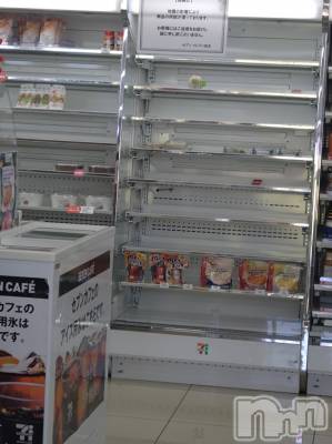 上越デリヘル HONEY(ハニー) あんり(48)の1月2日写メブログ「コンビニ」