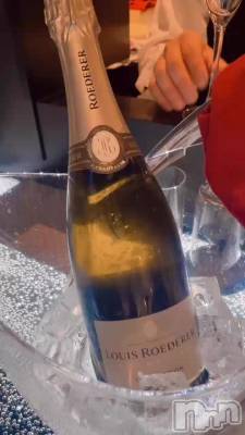 🍾✴︎ .��🥂