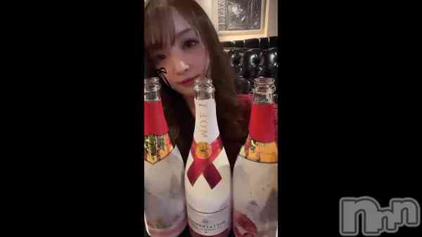 �֤�����🎄.*🥂��