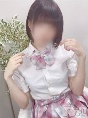 みゅうちゃん(20) 身長150cm、スリーサイズB87(E).W55.H83。新潟手コキ sleepy girl(スリーピーガール)在籍。