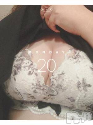 長岡デリヘル BIANCA～主人の知らない私～長岡店(ビアンカナガオカテン) 山吹　はるな(35)の5月20日写メブログ「寝よう寝ようと思うと」