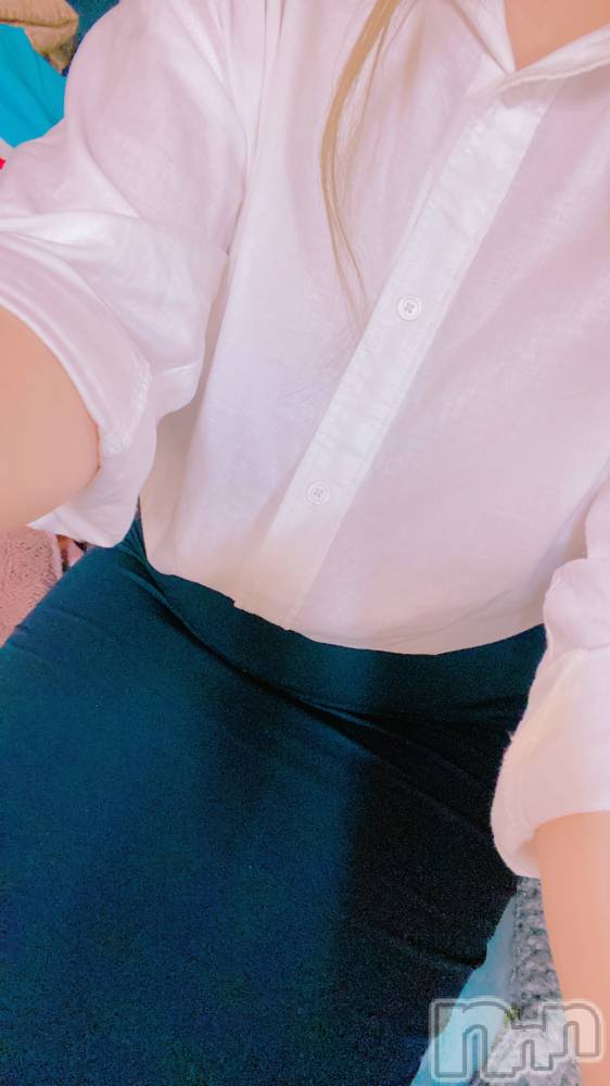 長野おっパブMILKYHEART(ミルキーハート) 響(25)の11月4日写メブログ「さむいー」