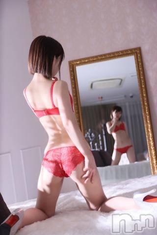 上越デリヘルわちゃわちゃ(ワチャワチャ)あのん☆超新星ド変態娘☆(22)の2024年9月7日写メブログ「寝れない(  ˙-˙  )」