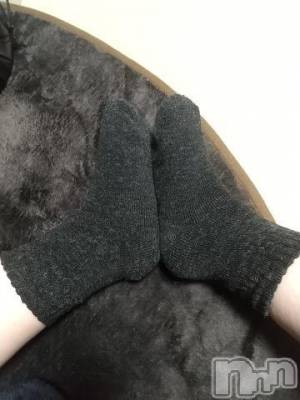 新潟人妻デリヘル 熟女の風俗 最終章(ジュクジョノフウゾクサイシュウショウ) かえで(40)の3月3日写メブログ「あったか靴下🧦」