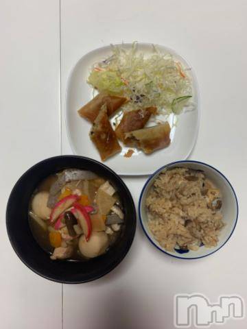 新潟デリヘル五十路マダム新潟店(カサブランカグループ)(イソジマダムニイガタテン) 坂井まこと(53)の10月4日写メブログ「おはようございます😊」