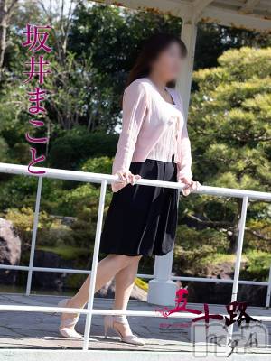 坂井まこと(53) 身長154cm、スリーサイズB84(E).W69.H82。新潟デリヘル 五十路マダム新潟店(カサブランカグループ)(イソジマダムニイガタテン)在籍。