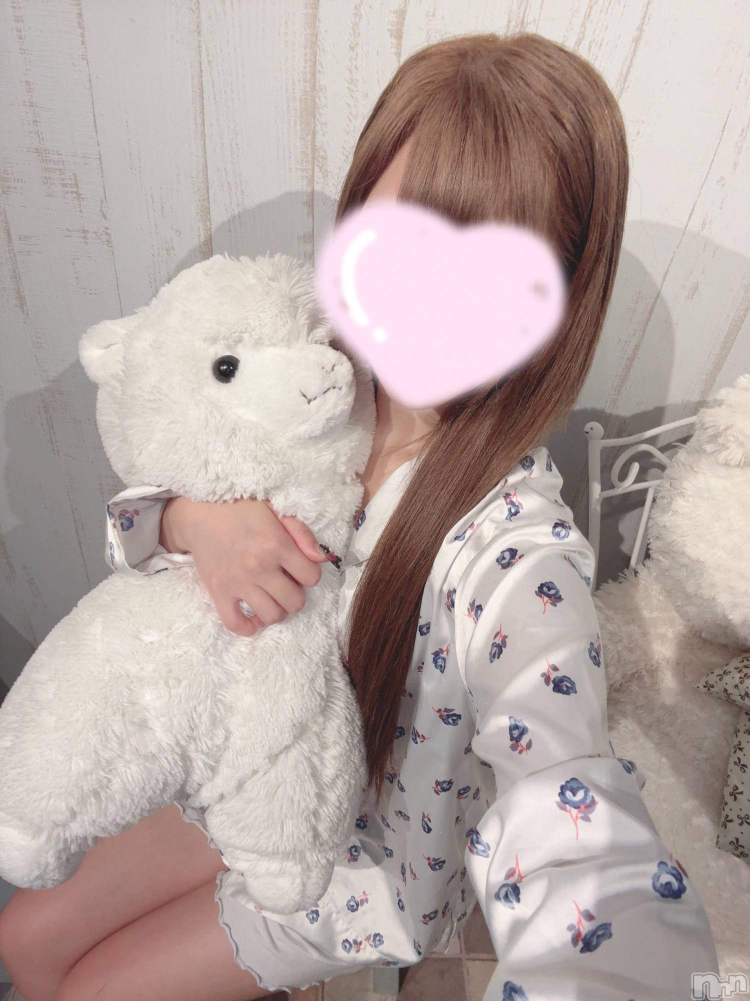 新潟手コキsleepy girl(スリーピーガール)うさぎちゃん(22)の2025年5月15日写メブログ「🎀最新情報🎀」