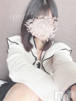麻友香【新人】(20) 身長153cm、スリーサイズB87(E).W57.H86。新潟デリヘル Minx(ミンクス)在籍。