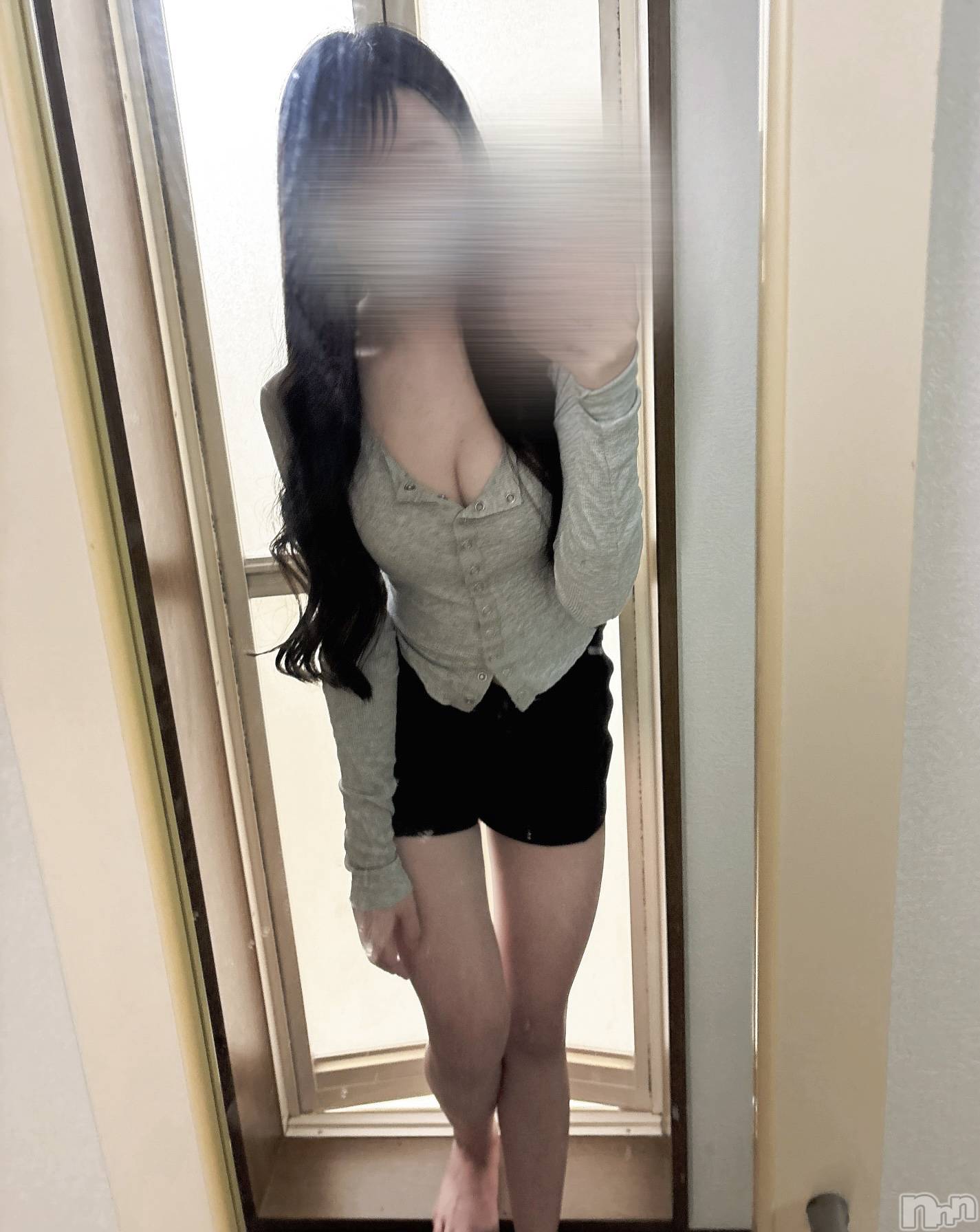 新潟メンズエステあろまえすて＠新潟(アロマエステアットニイガタ)奏音＊かなで(23)の2025年12月29日写メブログ「〇V見たことない？」