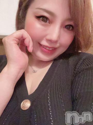新潟人妻デリヘル新潟人妻デリバリーヘルス 下心 ～したごころ～(シタゴコロ) 茜(あかね)奥様(35)の9月19日写メブログ「雨ー☔️」