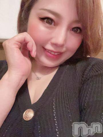 新潟人妻デリヘル新潟人妻デリバリーヘルス 下心 ～したごころ～(シタゴコロ)茜(あかね)奥様(35)の2023年9月19日写メブログ「雨ー☔️」