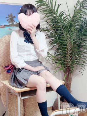 あゆ(18) 身長150cm、スリーサイズB82(B).W55.H83。新潟デリヘル 新潟デリヘル倶楽部(ニイガタデリヘルクラブ)在籍。