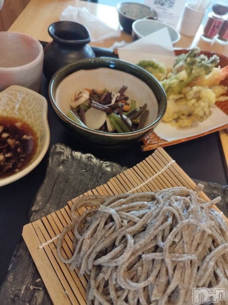 Ʋʥå륺СLOUNGE ICHI (饦󥸥) 422̥֥4.22✨️