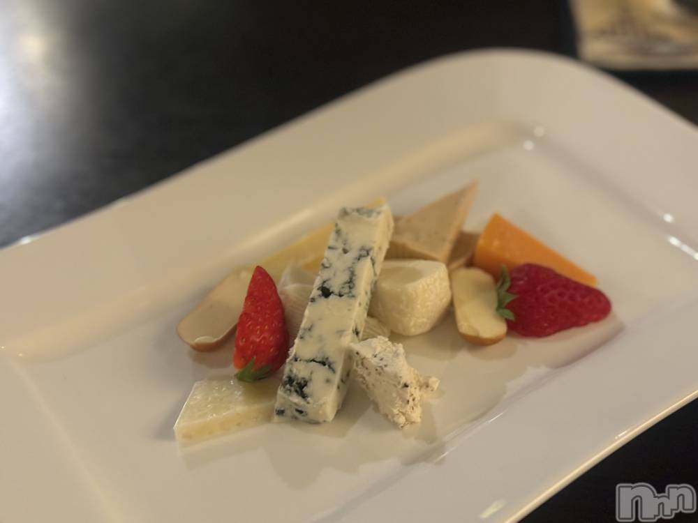 ��Ʋ���ʥå��������륺�С�LOUNGE ICHI ������(�饦�󥸥���) ��������������4��2���̥�֥�����🧀��