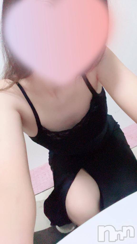 新潟デリヘル人妻不倫処　桃屋　新潟店(ヒトヅマフリンドコロモモヤ)まき・敏感イキ過ぎ嬢(30)の2025年10月30日写メブログ「明日でラストじゃんよ」