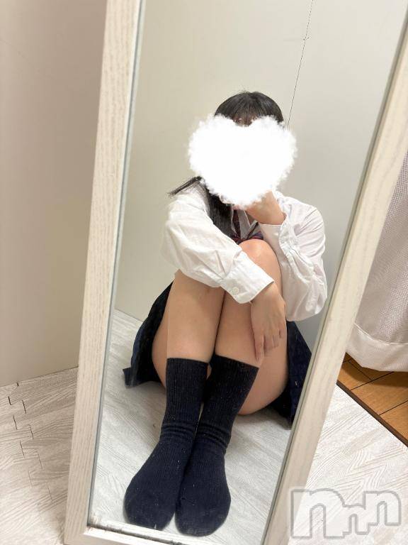 三条デリヘル新潟デリヘル倶楽部　三条店(ニイガタデリヘルクラブ　サンジョウテン) あい(19)の3月23日写メブログ「今日も暖かくて嬉しい！」