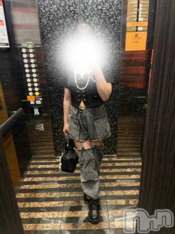 三条デリヘル新潟デリヘル倶楽部　三条店(ニイガタデリヘルクラブ　サンジョウテン)あい(19)の2024年6月8日写メブログ「おはよ！」