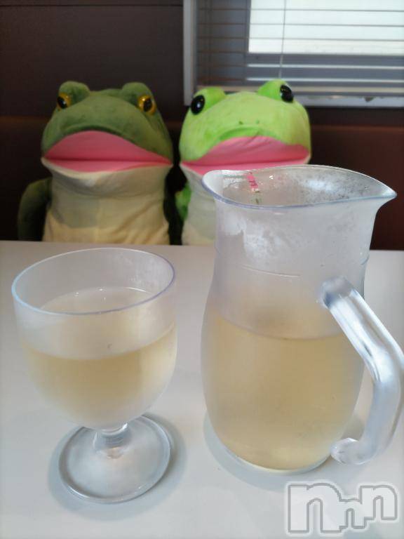 長岡人妻デリヘル人妻楼　長岡店(ヒトヅマロウ　ナガオカテン)かえで(36)の2025年10月1日写メブログ「雨降ってきたー！」