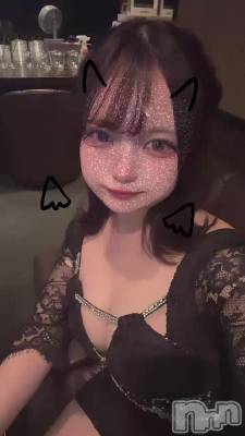 긢