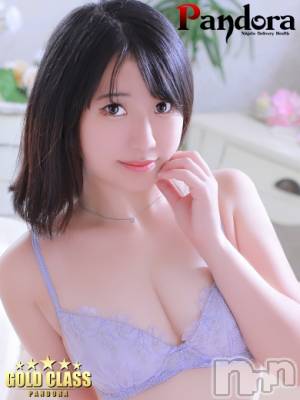 ひな(22) 身長159cm、スリーサイズB88(E).W55.H85。新潟デリヘル Pandora新潟(パンドラニイガタ)在籍。