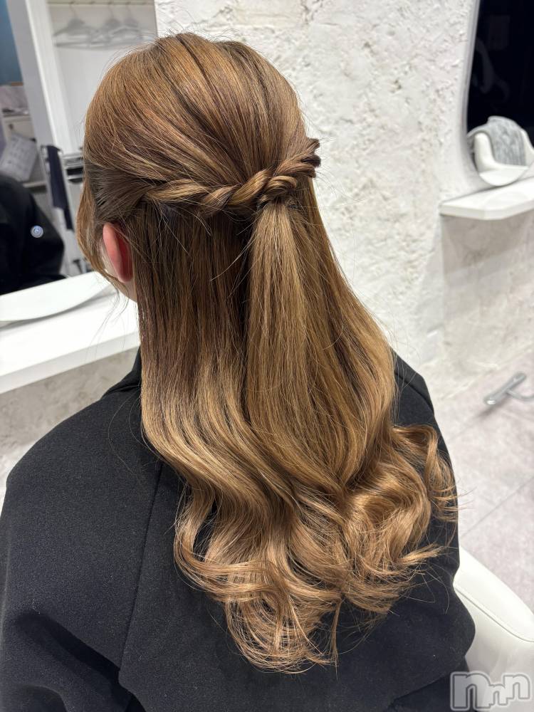 ��Ʋ����Х��顦�����clubTiara(�ƥ�����) �Τ��4��23���̥�֥����֤����