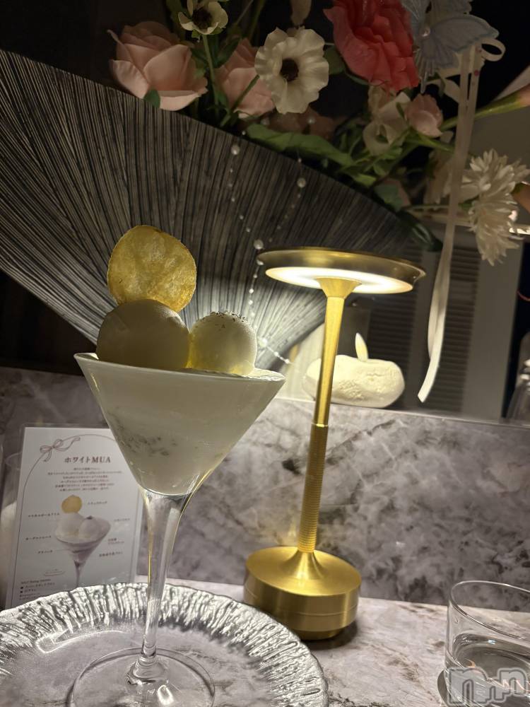 ��Ʋ����Х��顦�����clubTiara(�ƥ�����) �Τ��8��22���̥�֥����֤����