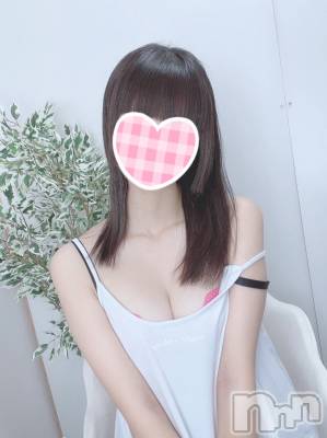 体験なずなちゃん(19) 身長156cm、スリーサイズB85(D).W55.H82。新潟手コキ sleepy girl(スリーピーガール)在籍。