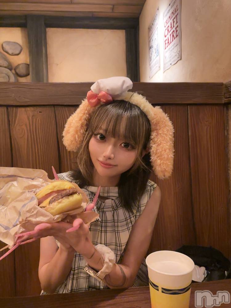 ��Į���ʥå��������륺�С�GIRLS BAR Fable(�����륺�С��ե��֥�) �ʤ���7��29���̥�֥�����̴�ι�🏰🌎🤍��