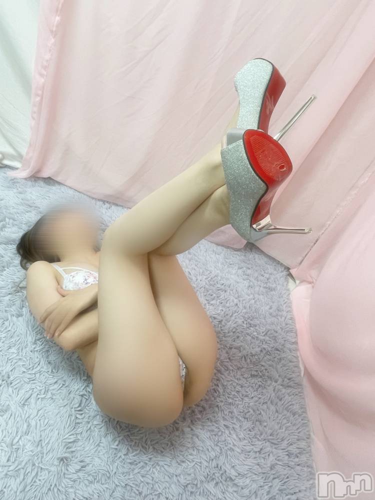 新潟デリヘルENDLESS-安心の地元新潟の素人のみ-(エンドレス) 【新人】ナツメ★可憐少女(20)の12月19日写メブログ「ついに今日だよ❣️」