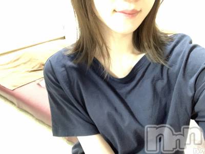 ゆり(24) 身長153cm、スリーサイズB().W.H。新潟メンズエステ MYIRO　-マイロ-(マイロ)在籍。