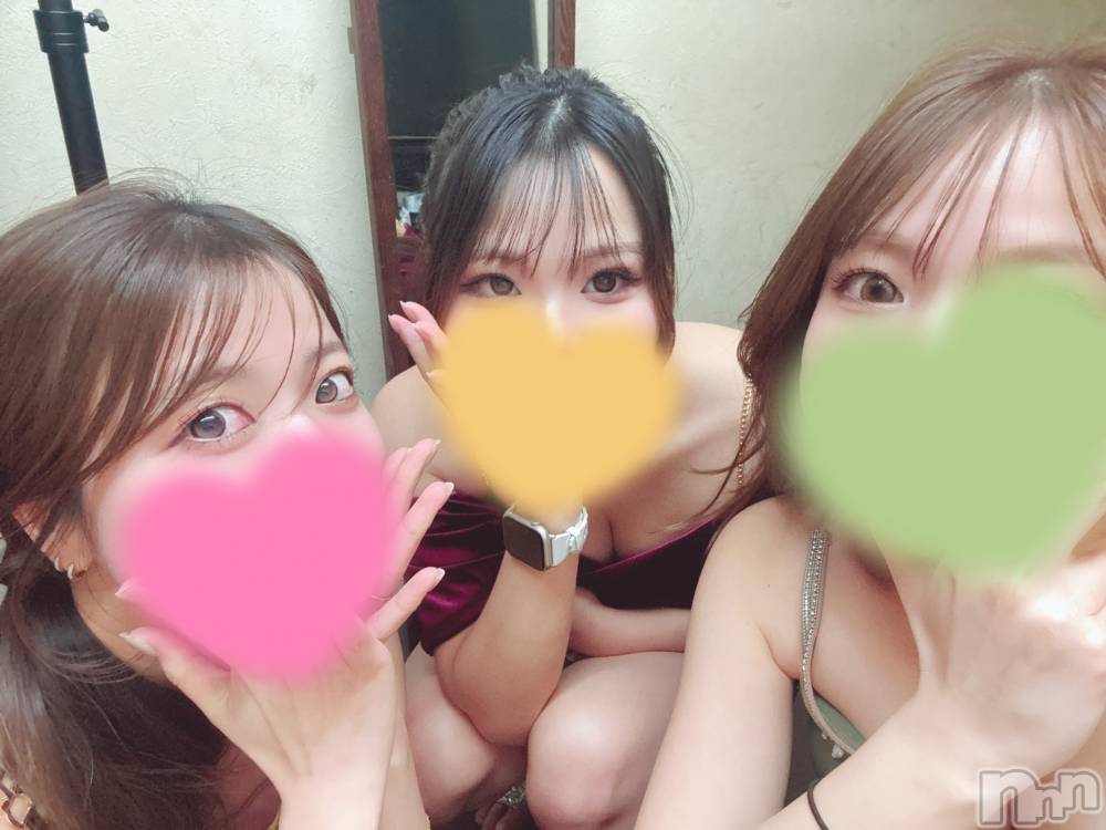 ��ȯ�ĥ���Х��顦�����REBIVE(��Х���) �뤤��3��26���̥�֥�����✩�뎡⋆⸜(* ॑꒳ ॑*  )⸝��