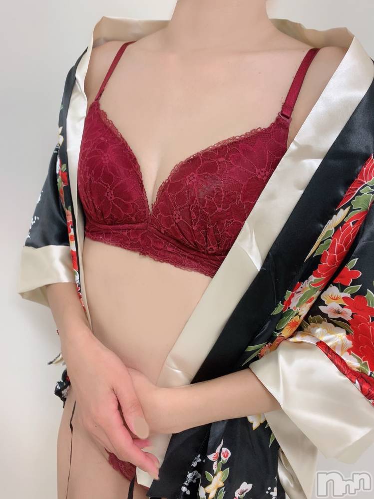 三条デリヘル人妻じゅんちゃん-出稼ぎ0！地元の奥様専門-(ヒトヅマジュンチャン) 結城あすか☆細身の綺麗系奥様(40)の10月26日写メブログ「久しぶりになってしまいました( ᜊº-° )ᜊ」