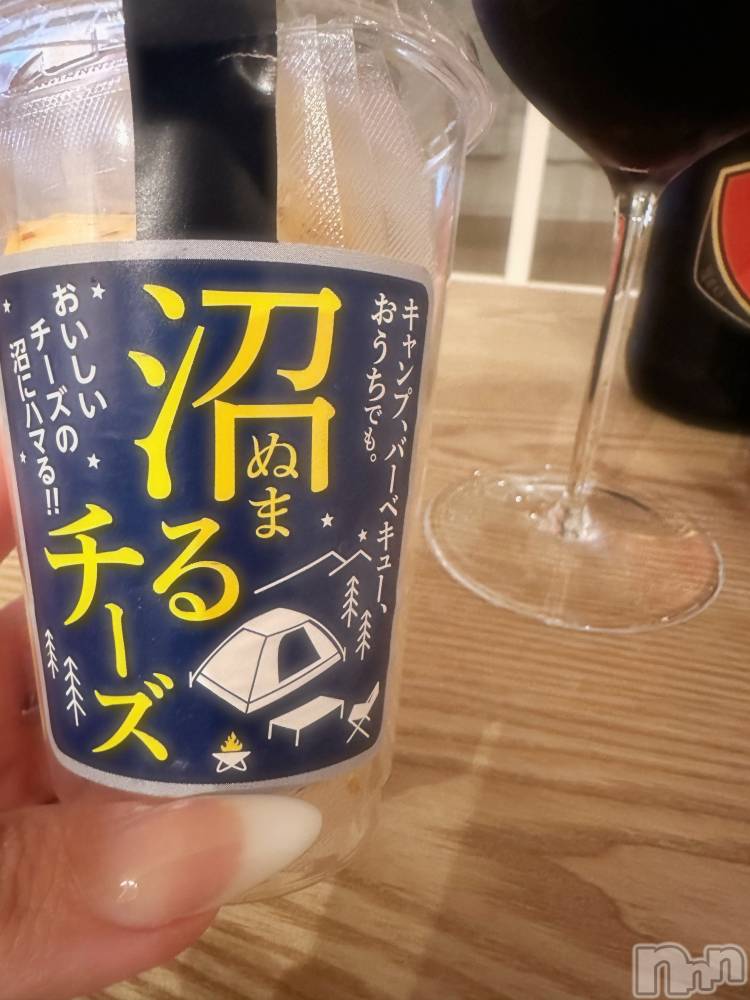 三条デリヘル人妻じゅんちゃん-出稼ぎ0！地元の奥様専門-(ヒトヅマジュンチャン) 結城あすか☆細身の綺麗系奥様(40)の5月4日写メブログ「沼って…♡♡♡」