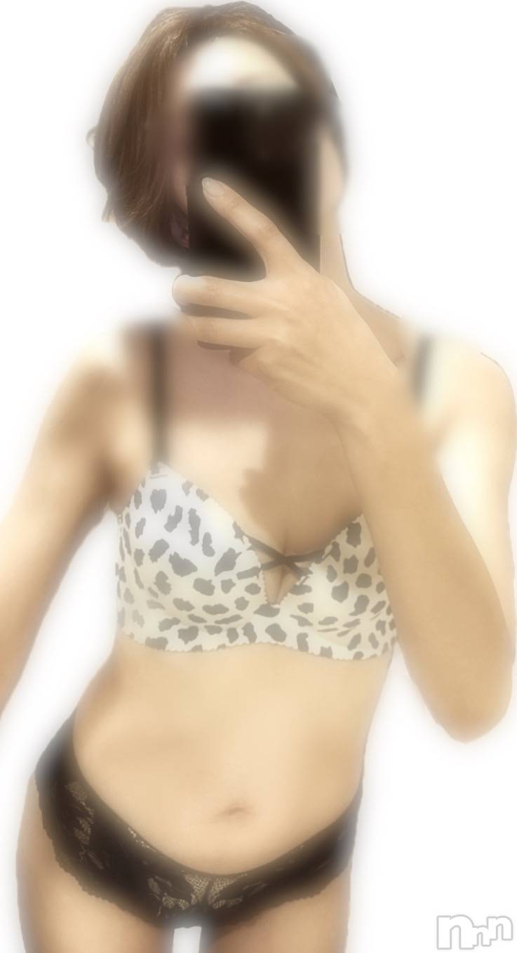 三条デリヘル人妻じゅんちゃん-出稼ぎ0！地元の奥様専門-(ヒトヅマジュンチャン)結城あすか☆細身の綺麗系奥様(40)の2023年12月29日写メブログ「年内ラストです♡」