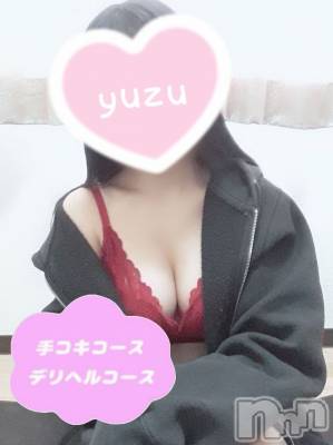 ゆず(20) 身長150cm、スリーサイズB89(E).W57.H86。新潟手コキ 新潟風俗Noel-ノエル-(ノエル)在籍。