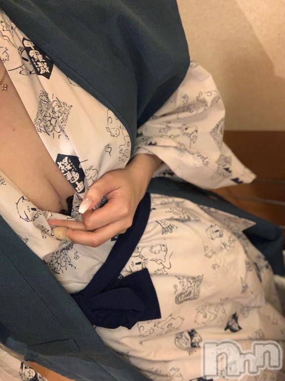 上越デリヘルわちゃわちゃ(ワチャワチャ) みずは☆何度も即イキ変態娘(23)の5月2日写メブログ「[お題]from:５００円玉貯金さん」