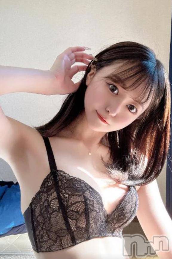 長岡デリヘル純・無垢(ジュンムク)あくび(20)の2025年11月8日写メブログ「今日もあと少しだよ🫶」